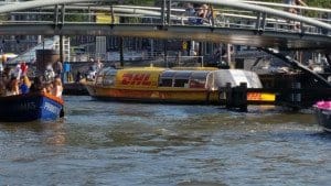 DHLBoat